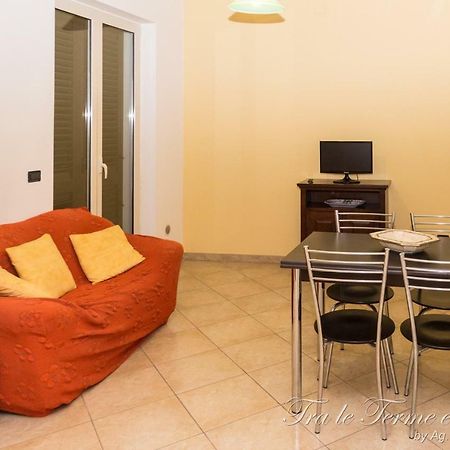 Tra Le Terme E Il Mare Appartement Terme Vigliatore Buitenkant foto