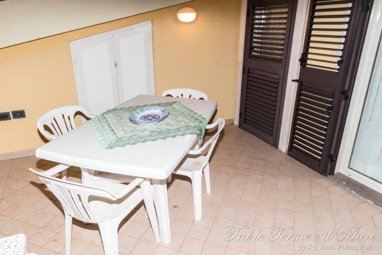 Tra Le Terme E Il Mare Appartement Terme Vigliatore Buitenkant foto