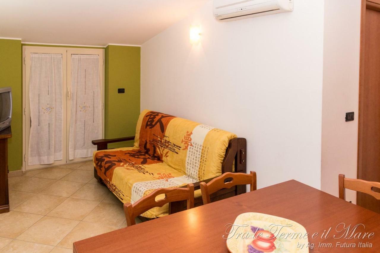 Tra Le Terme E Il Mare Appartement Terme Vigliatore Buitenkant foto