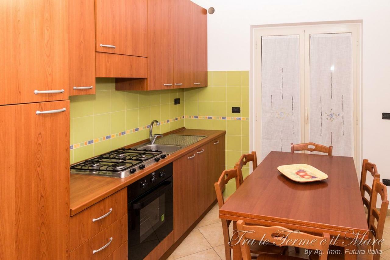 Tra Le Terme E Il Mare Appartement Terme Vigliatore Buitenkant foto