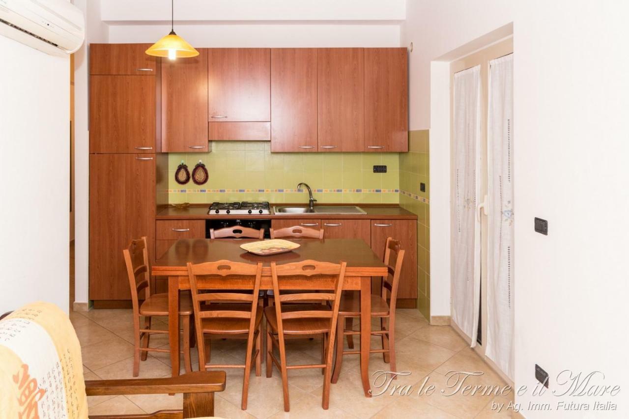 Tra Le Terme E Il Mare Appartement Terme Vigliatore Buitenkant foto