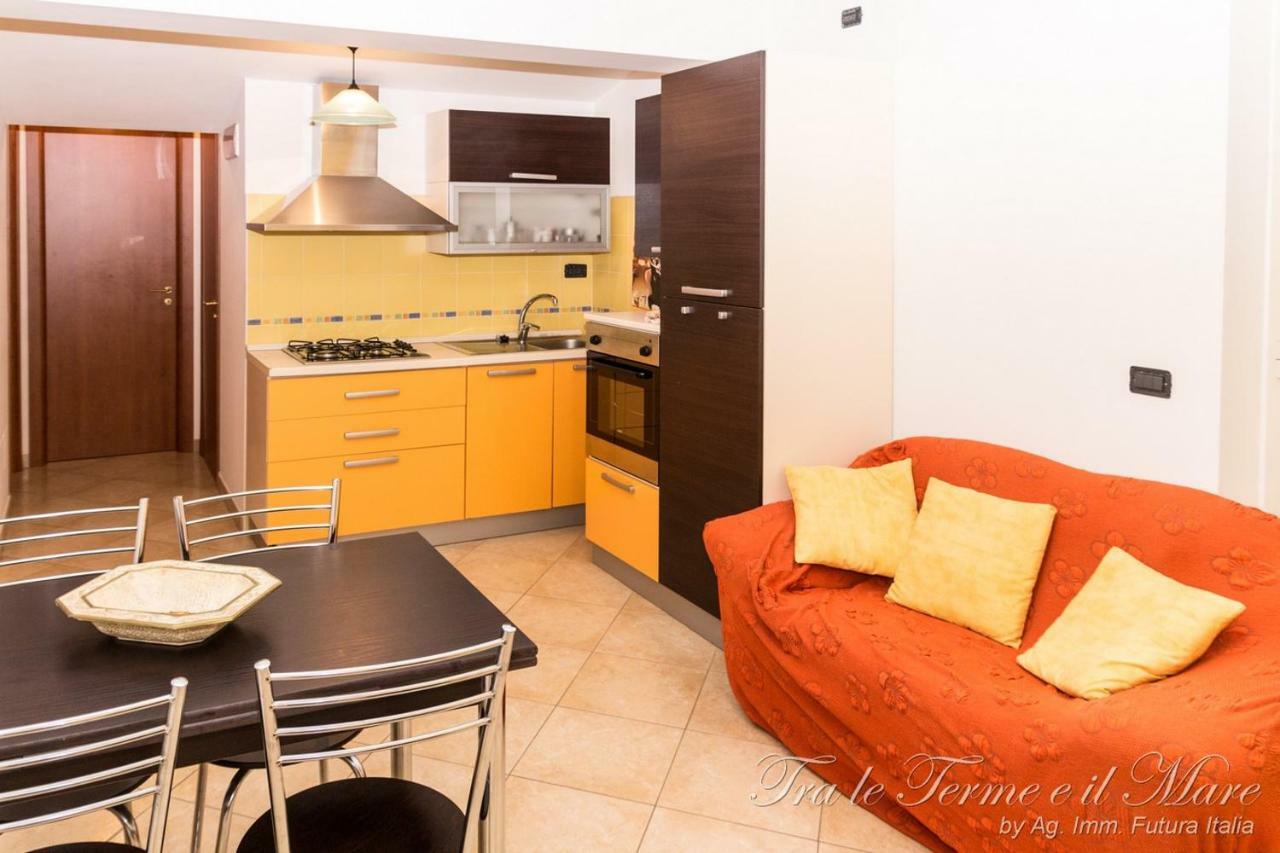 Tra Le Terme E Il Mare Appartement Terme Vigliatore Buitenkant foto