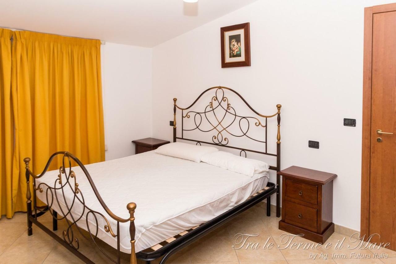 Tra Le Terme E Il Mare Appartement Terme Vigliatore Buitenkant foto
