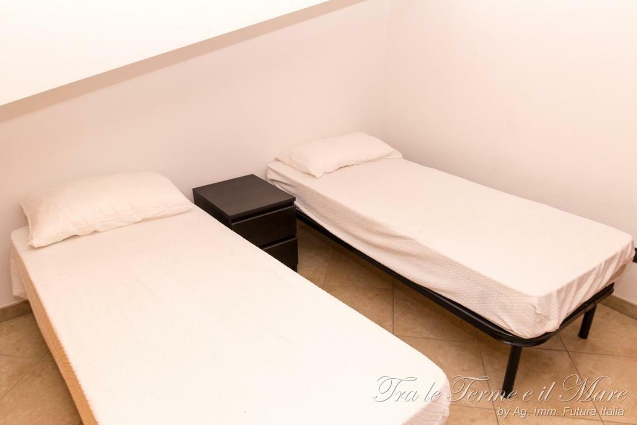 Tra Le Terme E Il Mare Appartement Terme Vigliatore Buitenkant foto