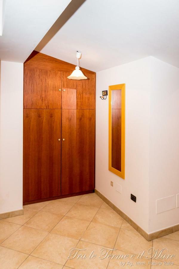 Tra Le Terme E Il Mare Appartement Terme Vigliatore Buitenkant foto